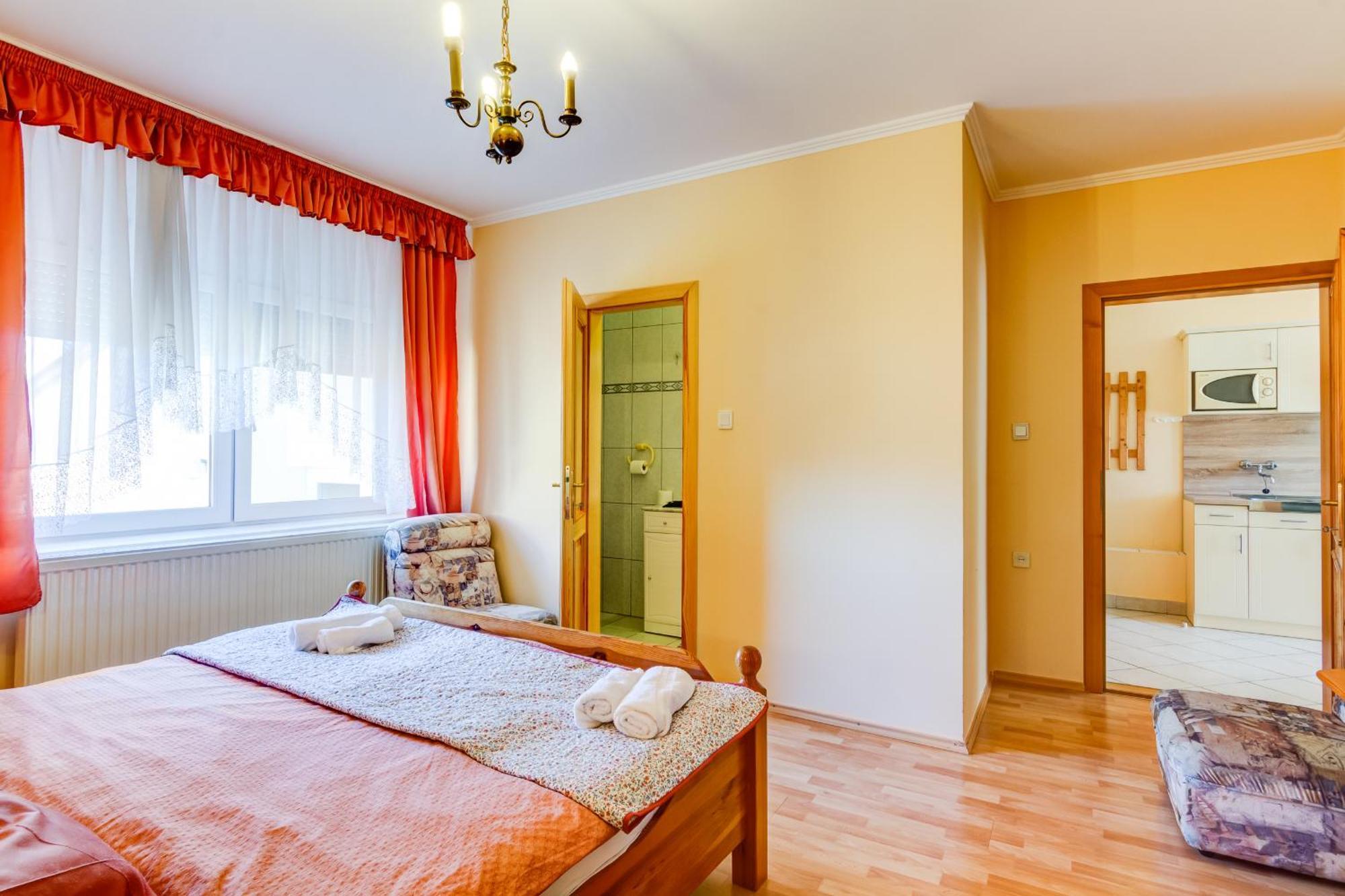 Ilona Apartman Hévíz Exteriör bild